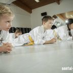 karate-kinder-karateschule-kumadera-achim-oyten-bremen-start-0153-768x458
